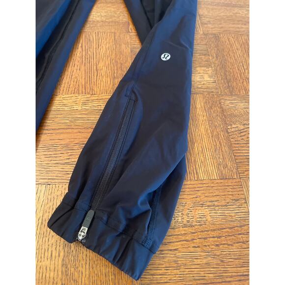 Lululemon Adapted Jogger pant black size 2 - Picture 3 of 7